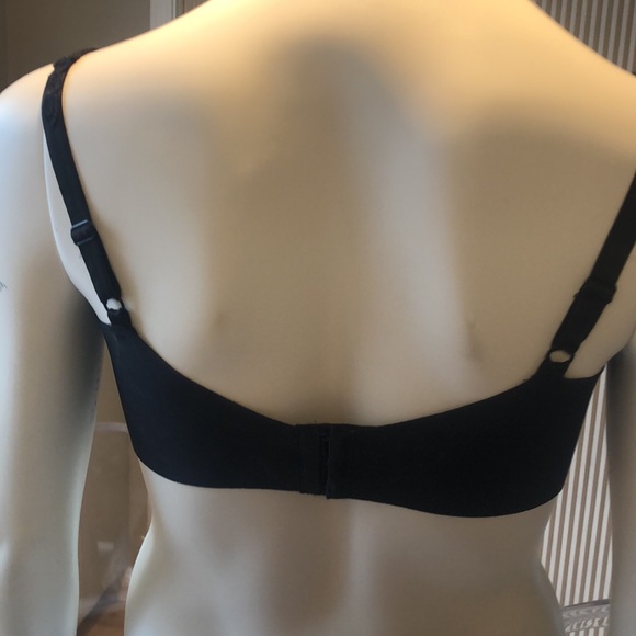 COPY - New lilyette Minimizer Bra - Picture 6 of 8